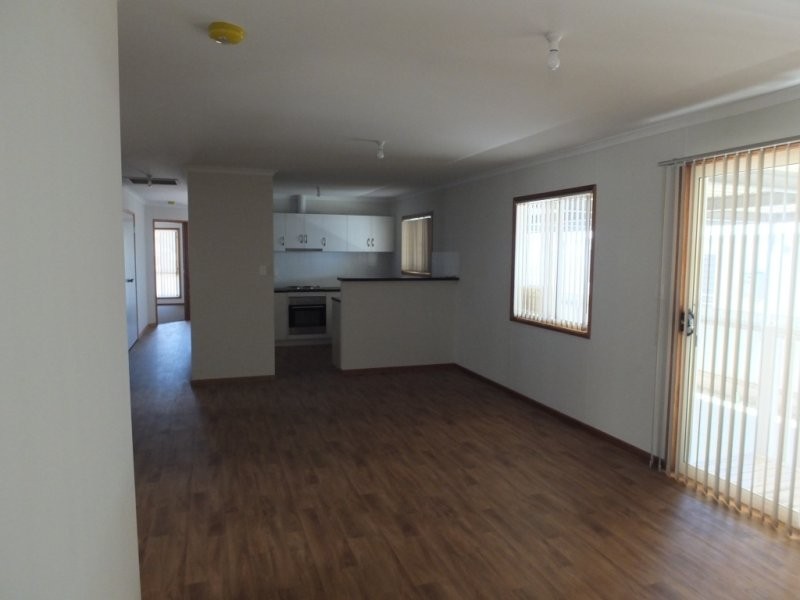 3 Bayview Parade, North Beach SA 5556