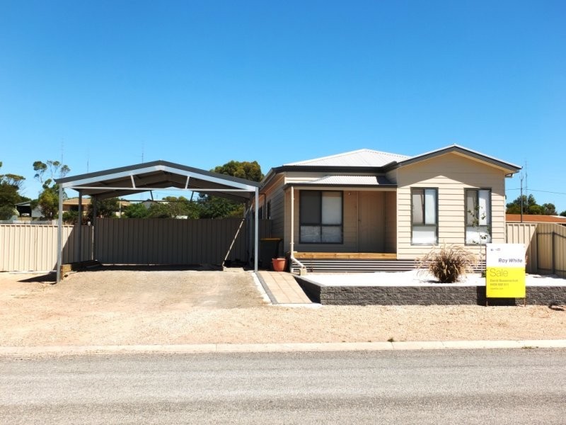 27 Chapple Street, Moonta Bay SA 5558