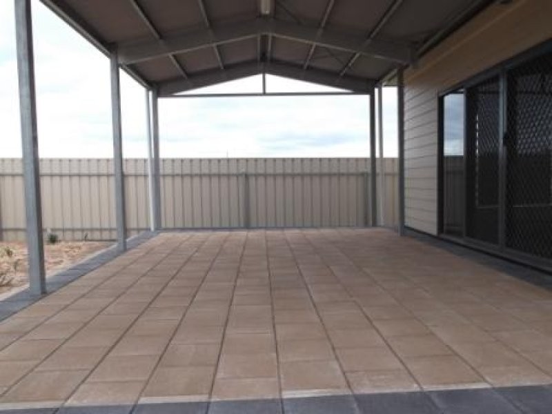 27 Chapple Street, Moonta Bay SA 5558