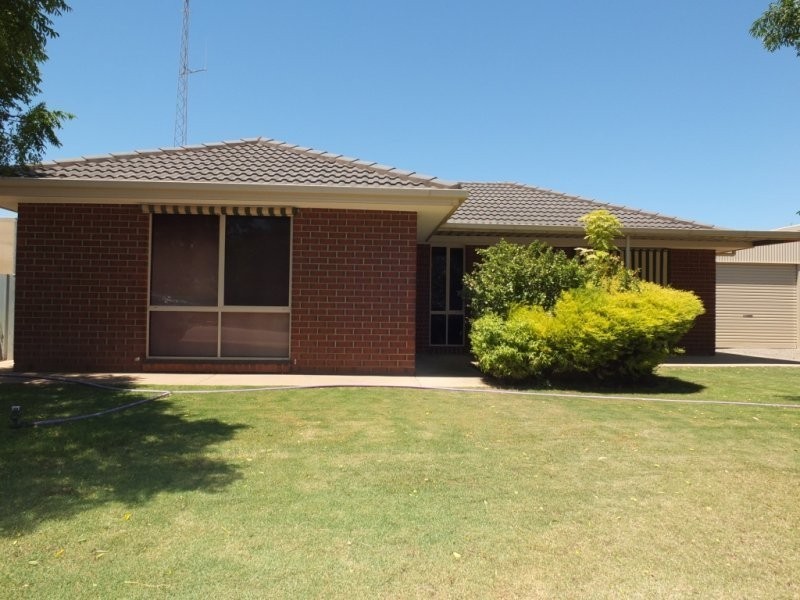 8 Ramsey Street, Kadina SA 5554