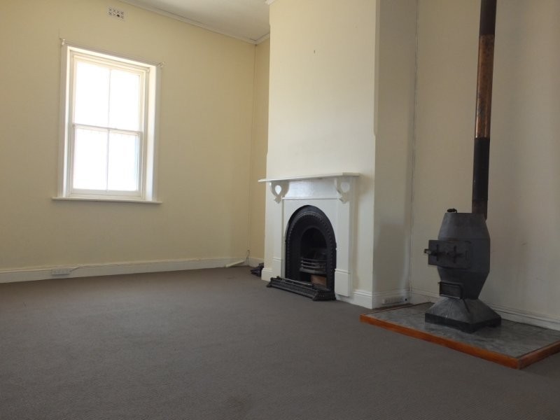 24 Port Road, Kadina SA 5554