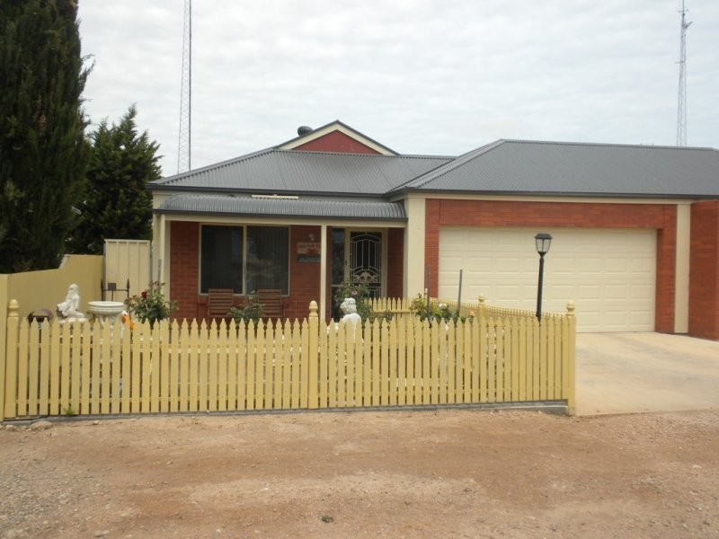 28a Kadina Road, Wallaroo SA 5556