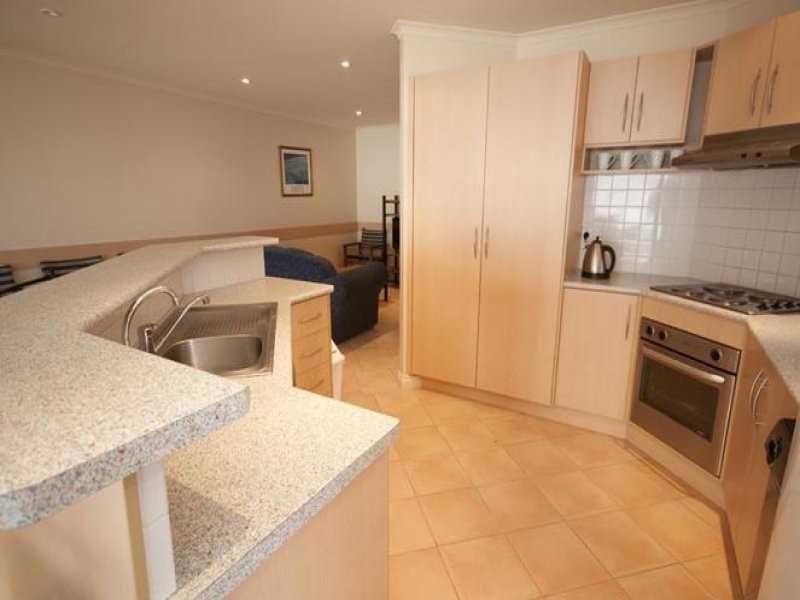 2 Hughes Avenue, Moonta Bay SA 5558