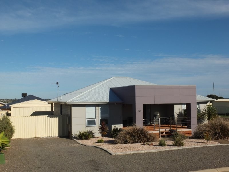 10 Islesworth Street, North Beach SA 5556