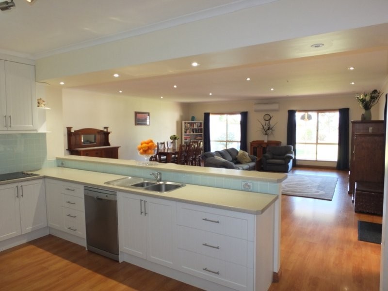 9 Upper Yorke Road, Bute SA 5560