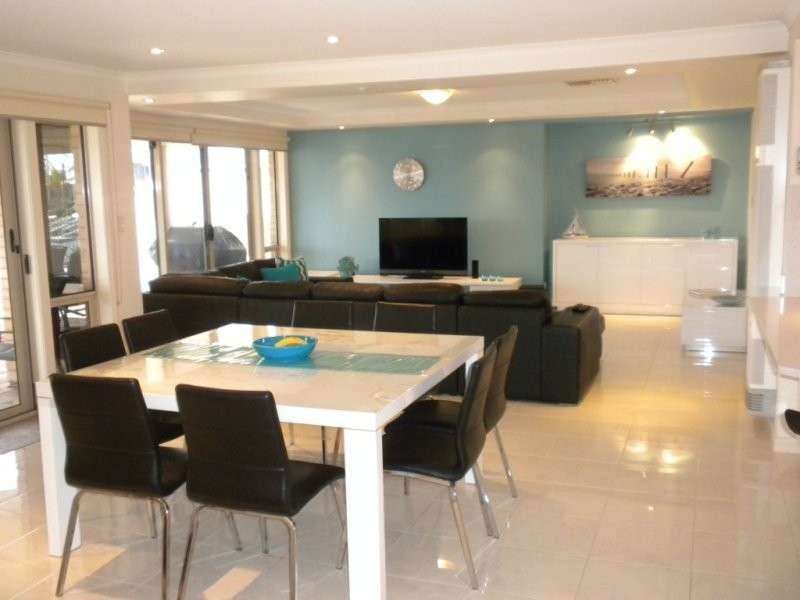 16 Genoa Place, Wallaroo SA 5556