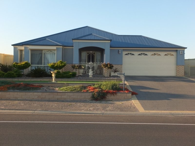 99 Pommern Way, Wallaroo SA 5556