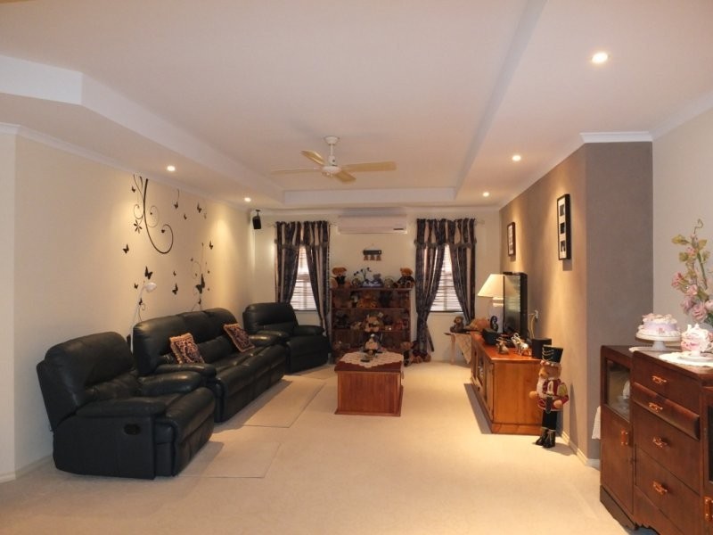 99 Pommern Way, Wallaroo SA 5556