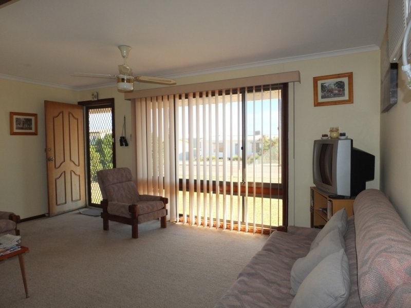 64 Woodforde Drive, North Beach SA 5556