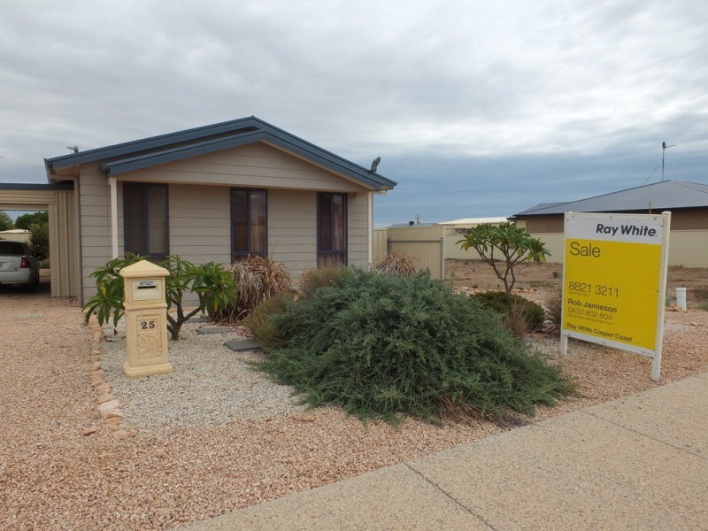 25 Kassa Road, North Beach SA 5556