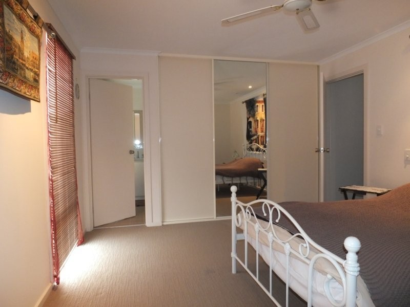25 Kassa Road, North Beach SA 5556