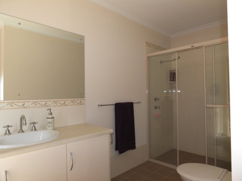 25 Kassa Road, North Beach SA 5556