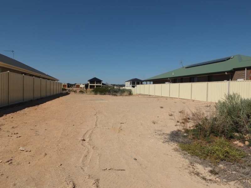 6 Spinnaker Court, Wallaroo SA 5556