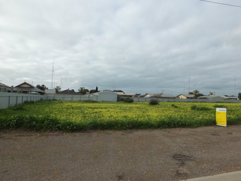 15 Thompson Street, Wallaroo SA 5556