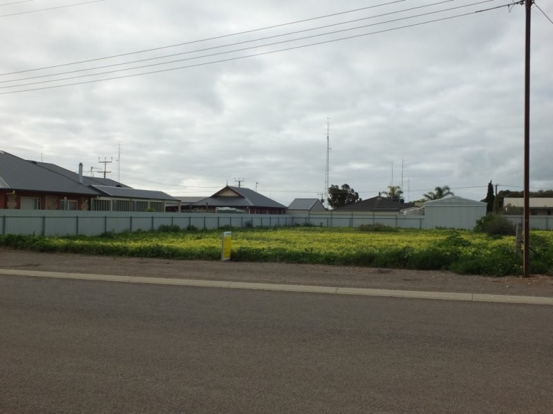 15 Thompson Street, Wallaroo SA 5556