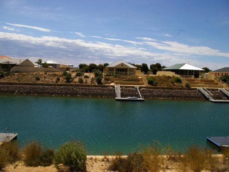 23 Stately Way, Wallaroo SA 5556