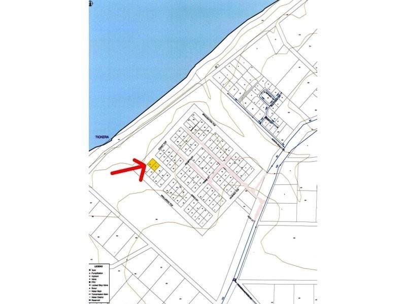 2 The Esplanade, Tickera SA 5555
