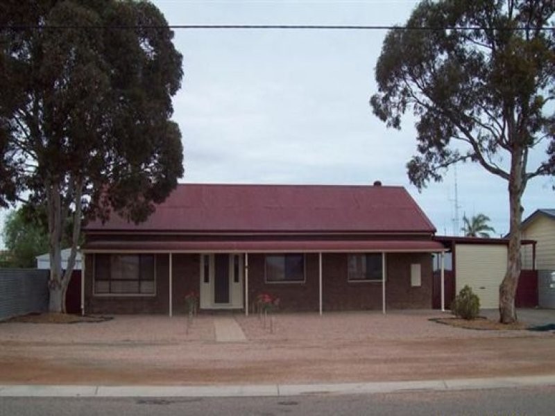 18 George Street, Wallaroo SA 5556