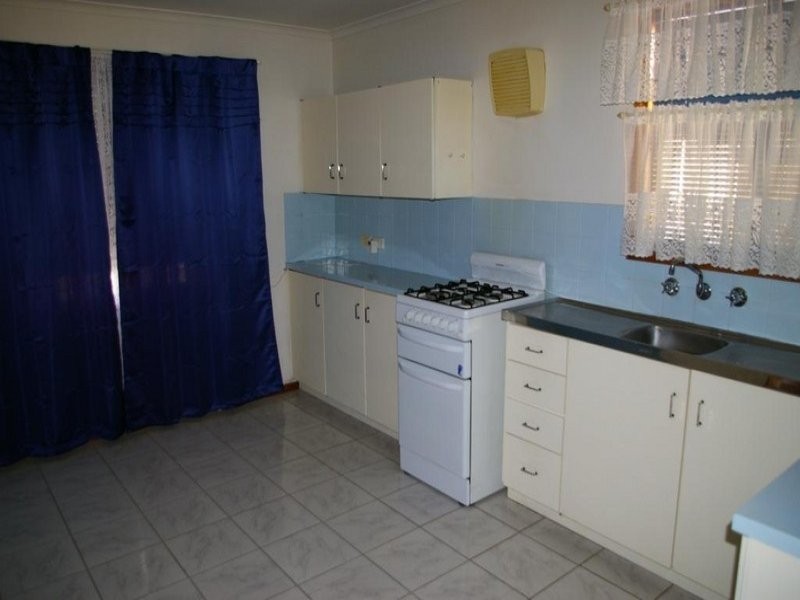 27 Smith Street, Wallaroo SA 5556