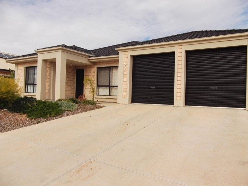 4 Pommern Way, Wallaroo SA 5556