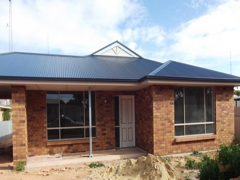 26A Scotland St, Wallaroo SA 5556