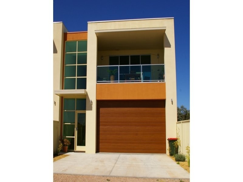 Unit 3/6 Hughes Avenue, Moonta Bay SA 5558