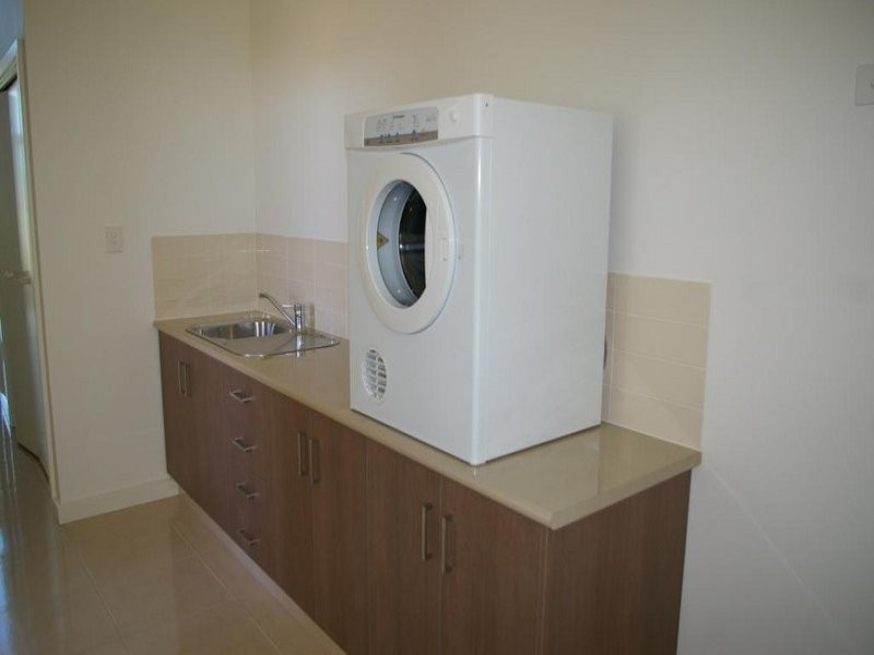 Unit 3/6 Hughes Avenue, Moonta Bay SA 5558