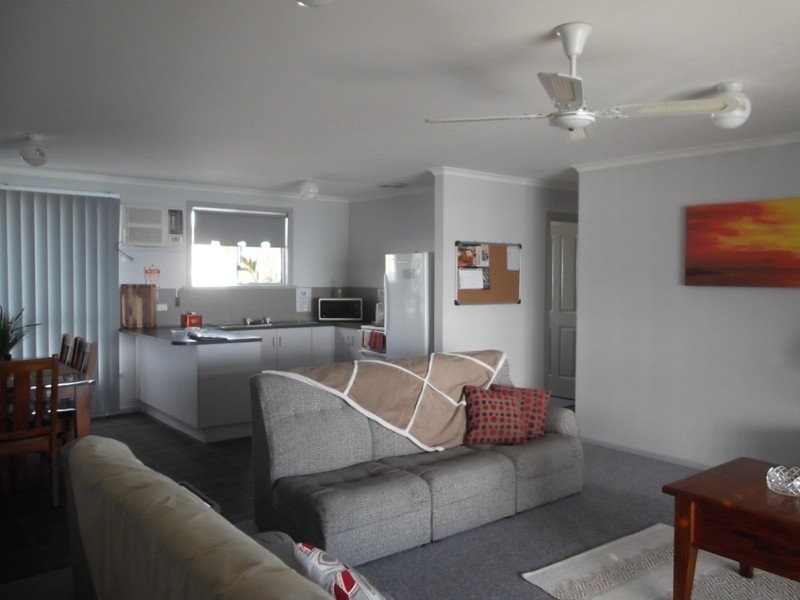 32 Chatfield Terrace, Wallaroo SA 5556