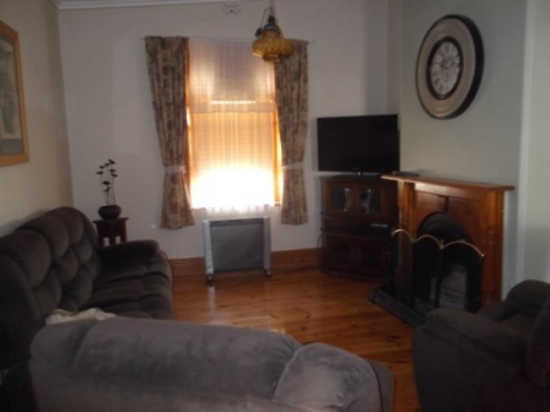 10 Leonard Street, Wallaroo SA 5556