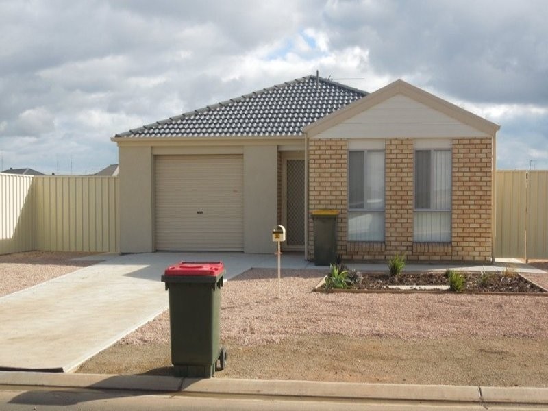 30 Schilling Street, Kadina SA 5554