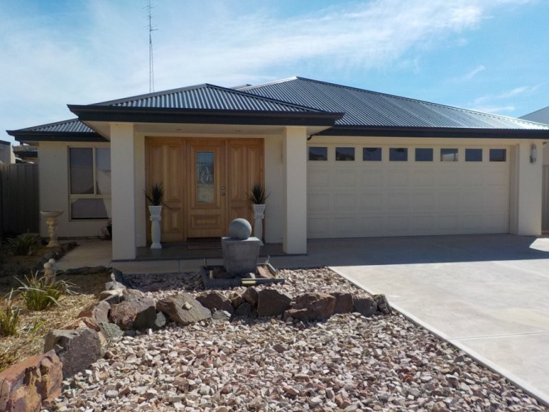 13 John Olsen Drive, Kadina SA 5554