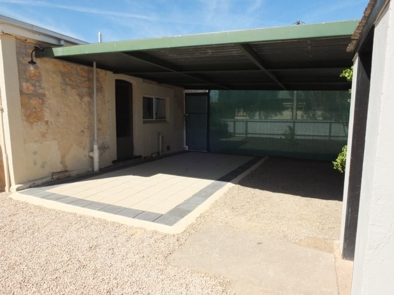 6 Henry Street, Moonta SA 5558