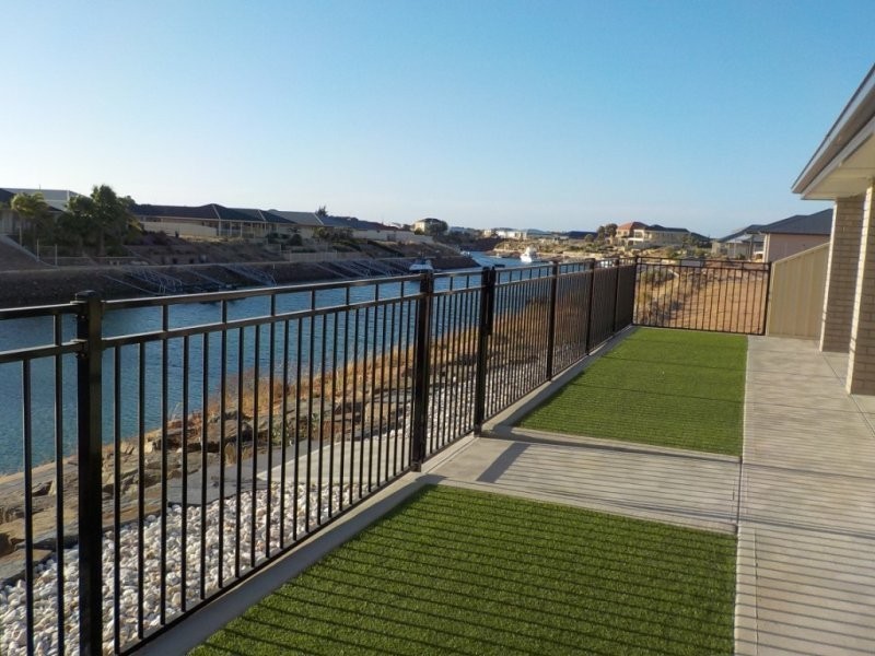 17 Falie Avenue, Wallaroo SA 5556