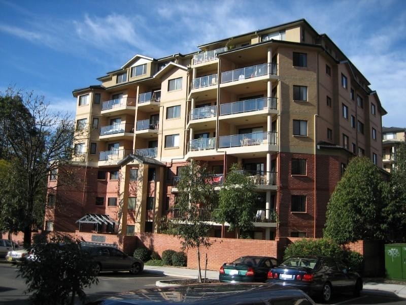 47 Waitara Ave, Waitara NSW 2077