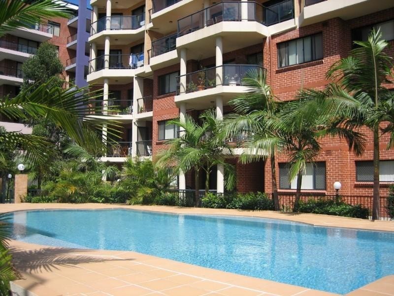 47 Waitara Ave, Waitara NSW 2077