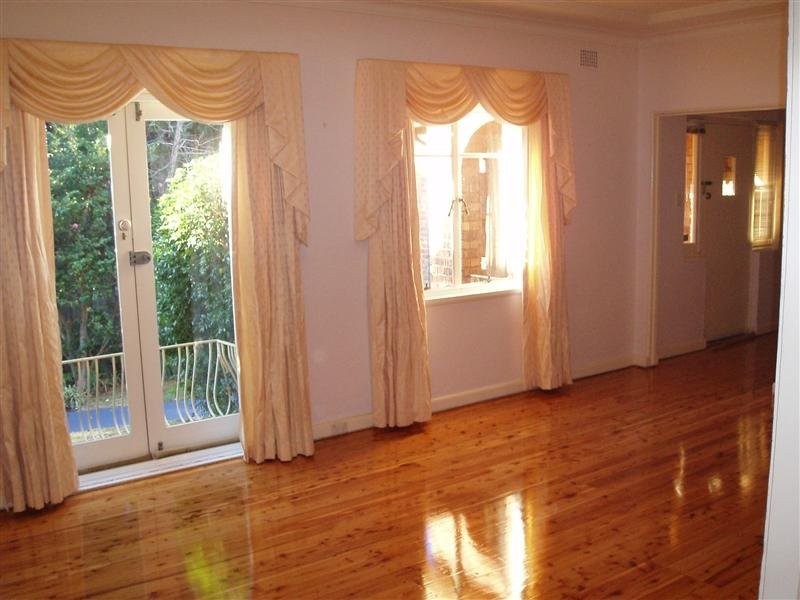 29 Moorefield Avenue, Hunters Hill NSW 2110