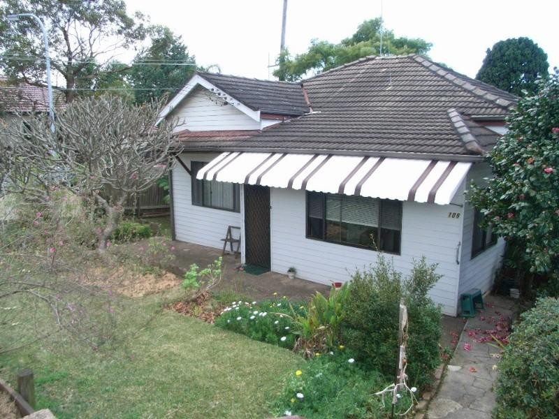 108 Railway Parade, Mortdale NSW 2223