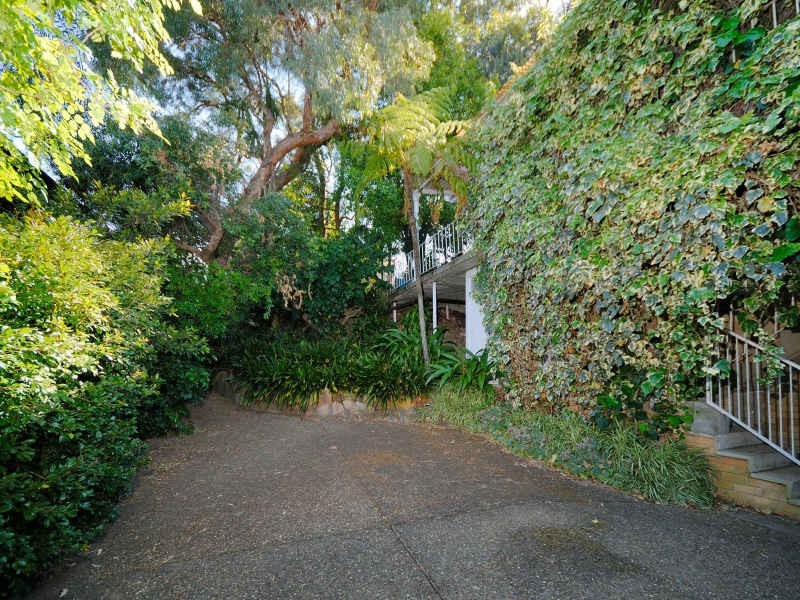 14 Caloola Crescent, Penshurst NSW 2222