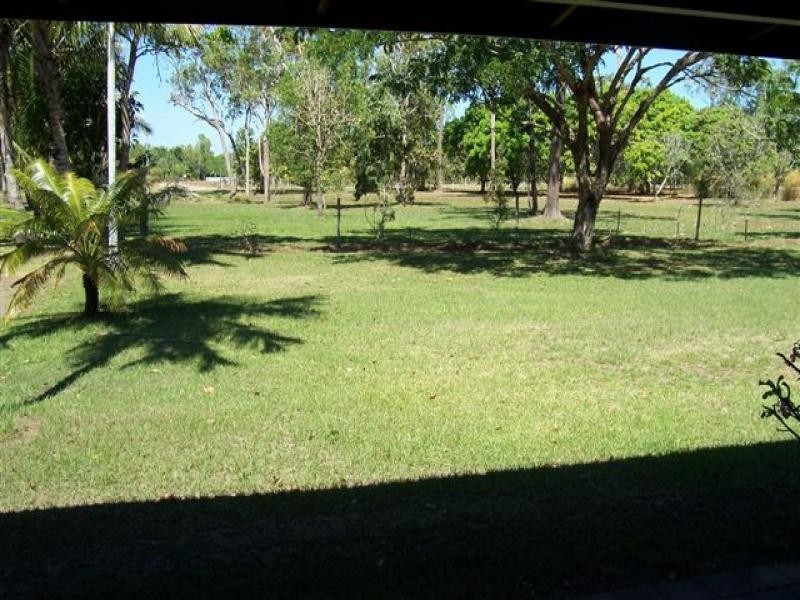 216 Bronzewing Avenue, Howard Springs NT 0835