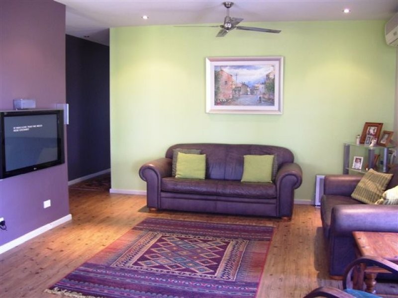 8 Helicia Court, Rosebery NT 0832