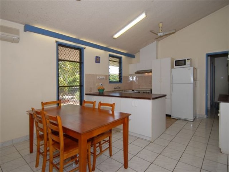 17 Coronet Crescent, Anula NT 0812