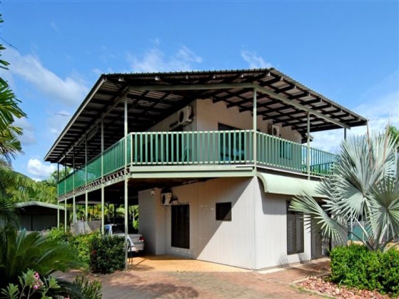 25 Bagshaw Crescent, Gray NT 0830