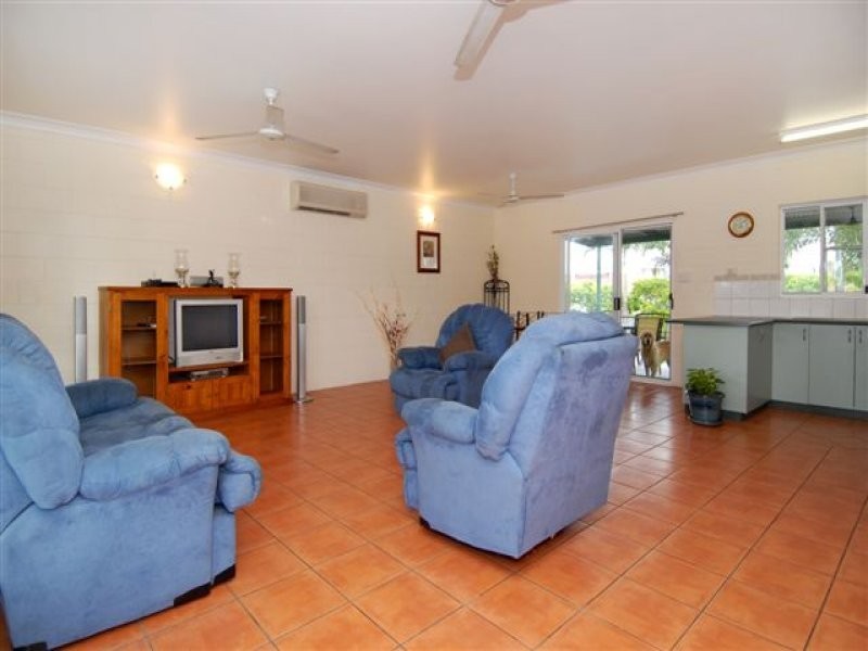 7 Nutwood Crescent, Farrar NT 0830