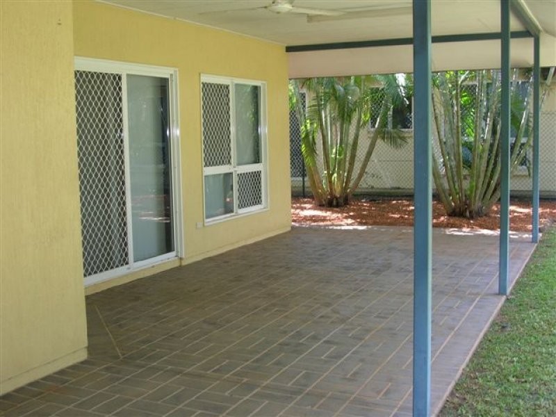 10 Wodyetia Close, Durack NT 0830