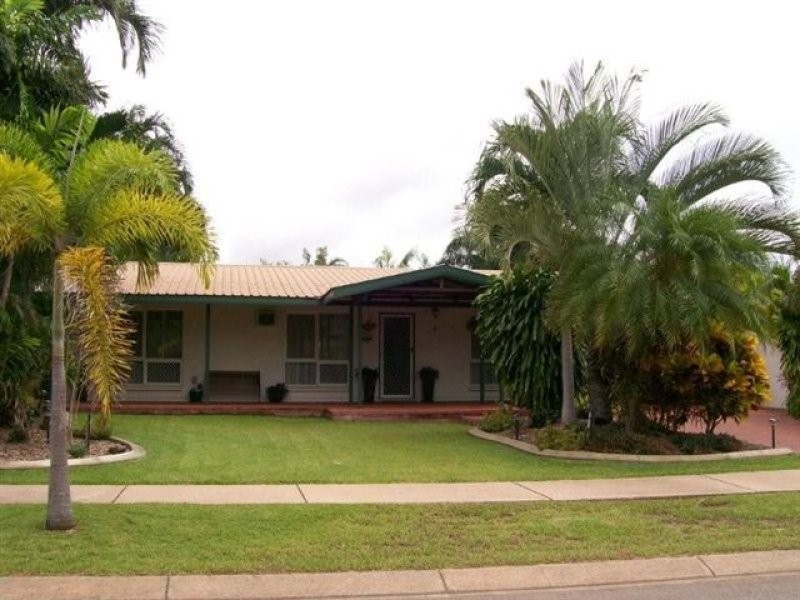 2 Aunger Crescent, Bakewell NT 0832