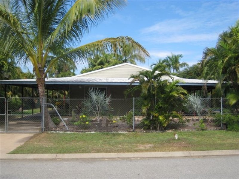 2 Luke Court, Bakewell NT 0832