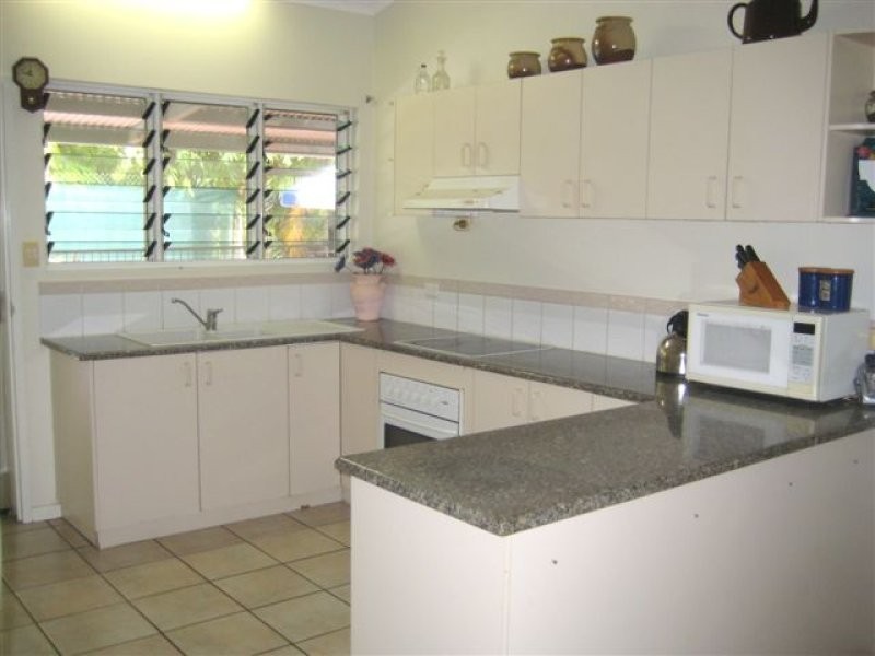 2 Luke Court, Bakewell NT 0832