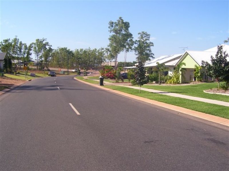 12 Yirra Crescent, Rosebery NT 0832