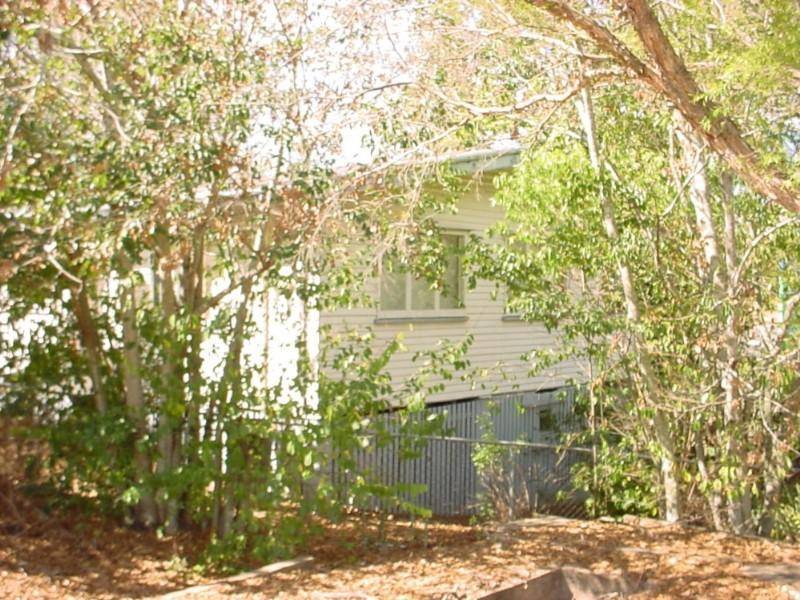 7 Taringa Parade, Indooroopilly QLD 4068