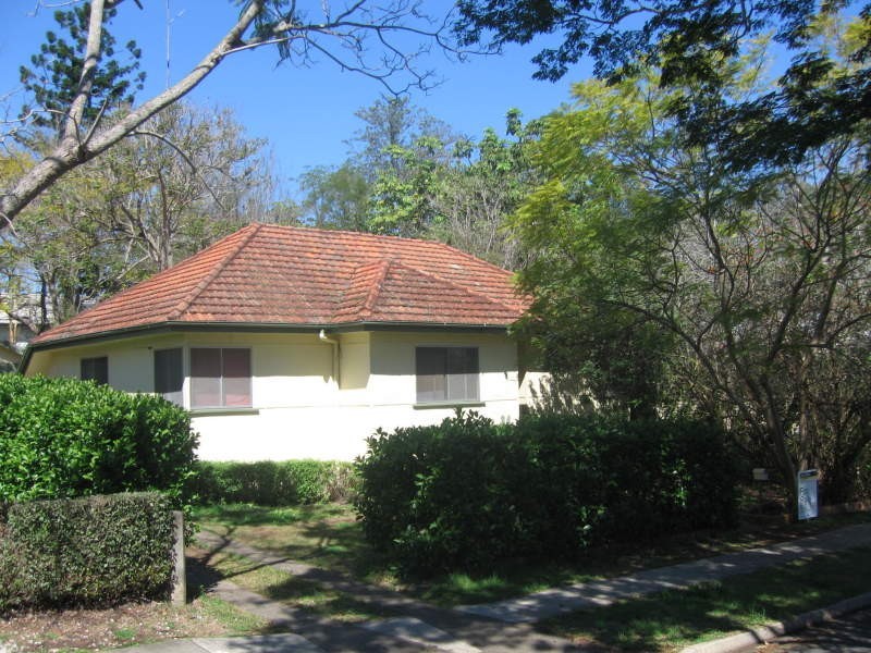 34 Twigg Street, Indooroopilly QLD 4068